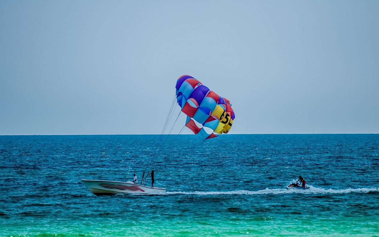 Can I Go Parasailing At The Beach?