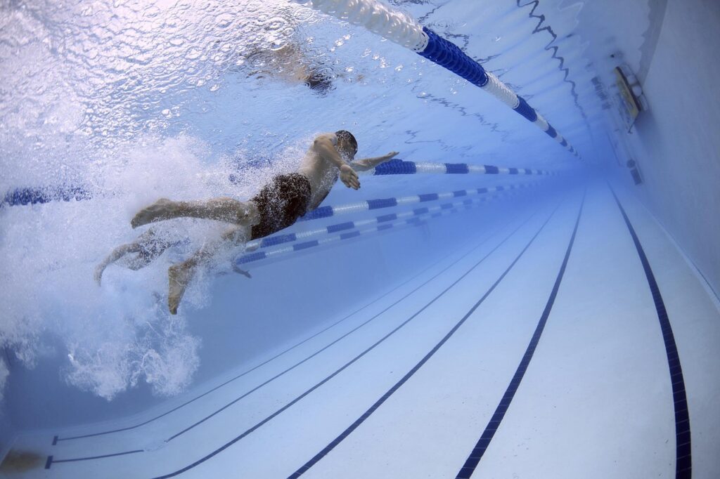 Can I Swim During High Tide Or Rough Surf?